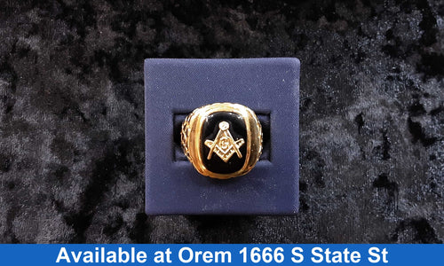 Men's Ring - Yellow Gold 14k (.585) 8.5 grams Size 9.5