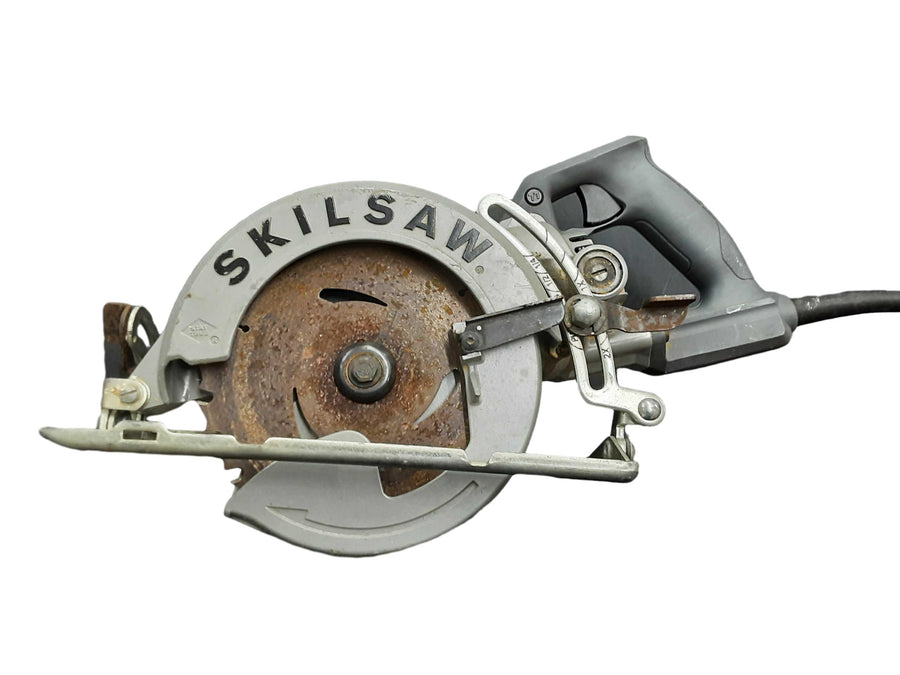 Skilsaw Spt77w-01 Silver Corded Circular Saw