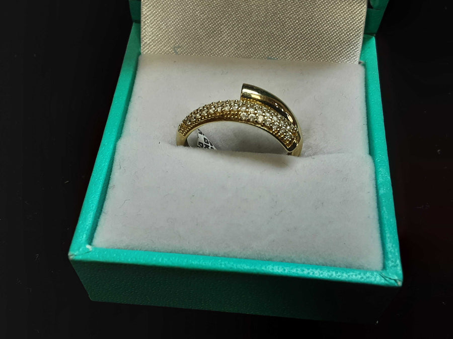 Women's Ring - Yellow Gold 10k (.417) 1.9 grams Size 8