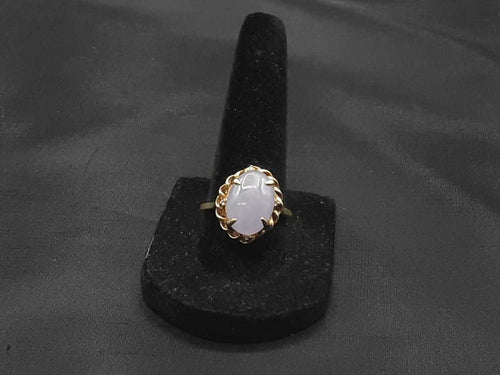 Women's Ring - Solitaire - Yellow Gold 10k (.417) 3.9 grams Size 8.5