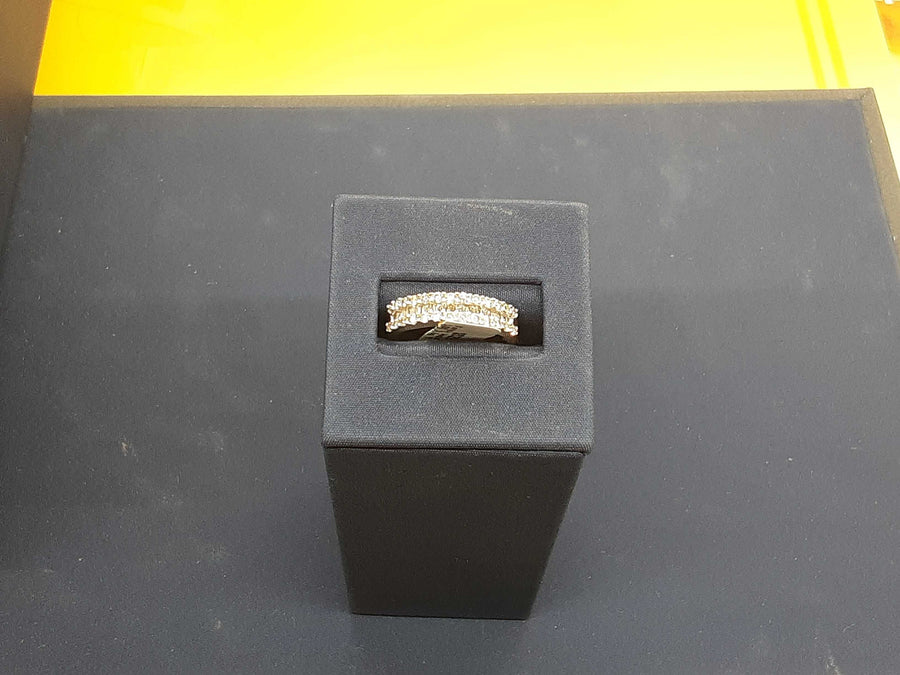 Ring - Wedding Band - Yellow Gold 10k (.417) 3.6 grams Size 7