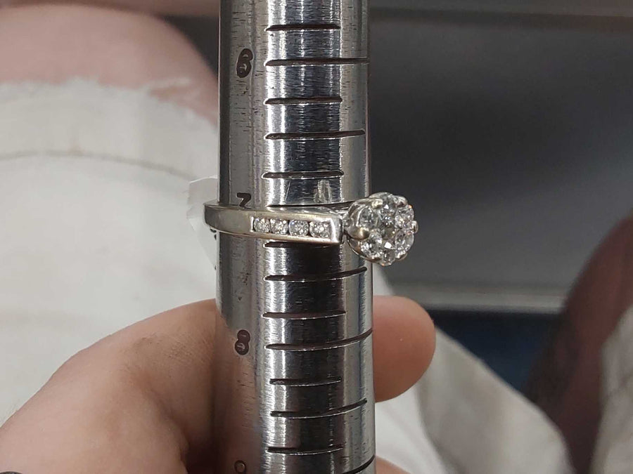 Women's Ring - Black Hills Gold 10k (.417) 5 Grams Size 7