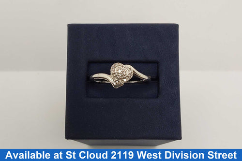 Women's Ring - Silver 2.68 grams Size 8.5