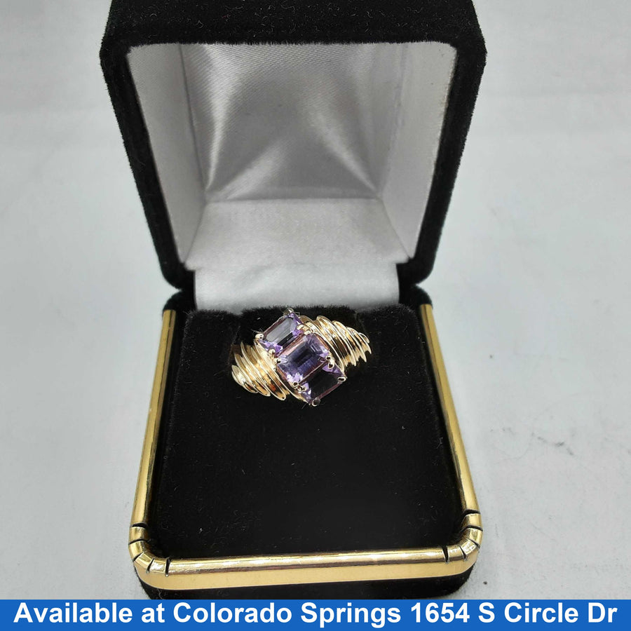 Women's Ring - Yellow Gold 14k (.585) 3.1 grams Size 8