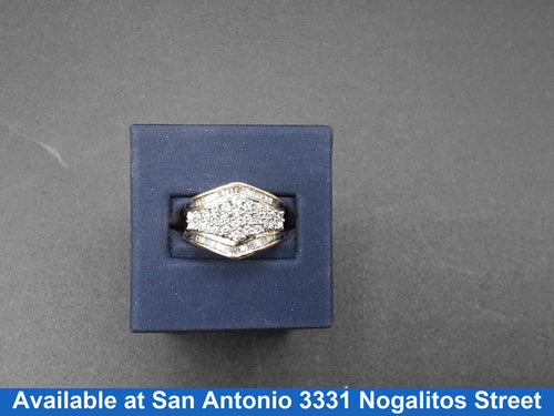 Men's Ring - Yellow Gold 10k (.417) 5.7 grams Size 7.5