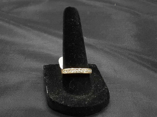 Ring - Wedding Band - Yellow Gold 14k (.585) 2.8 grams Size 8