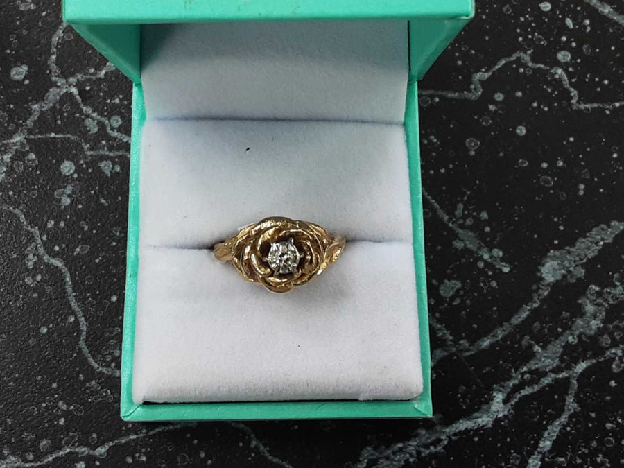 Women's Ring - Yellow Gold 14k (.585) 5.7 grams Size 8