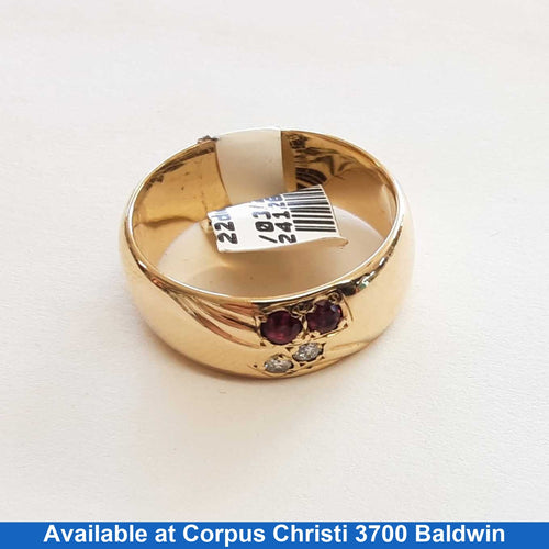 Ring - Wedding Band - Yellow Gold 14k (.585) 7.7 grams Size 9.5