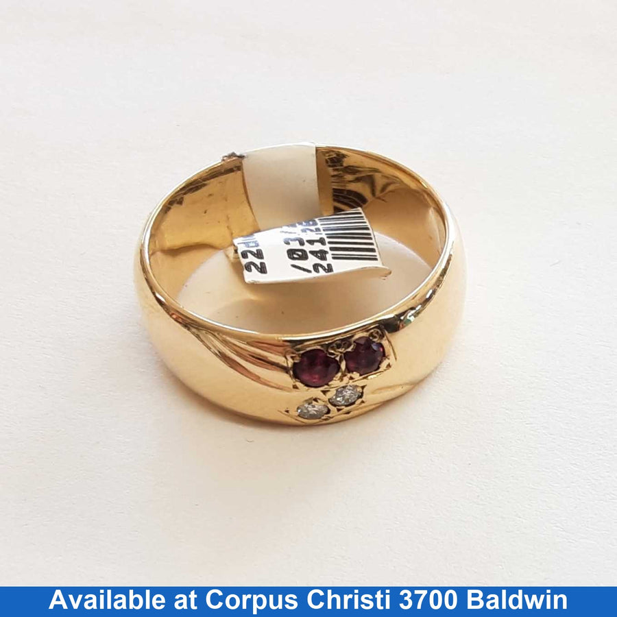 Ring - Wedding Band - Yellow Gold 14k (.585) 7.7 grams Size 9.5