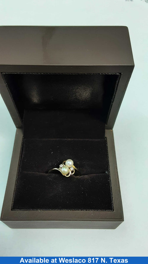 Women's Ring - Yellow Gold 14k (.585) 2.1 grams Size 9