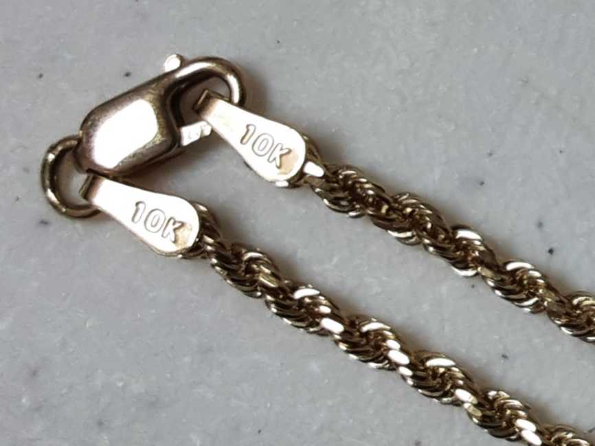 Chain - Yellow Gold 10k (.417) 8.6 grams 16 inch