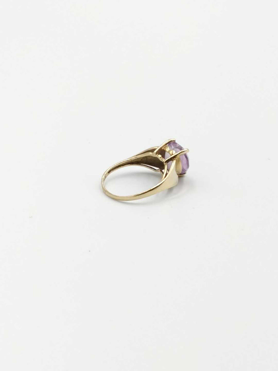 Women's Ring - Yellow Gold 14k (.585) 3.1 grams Size 8