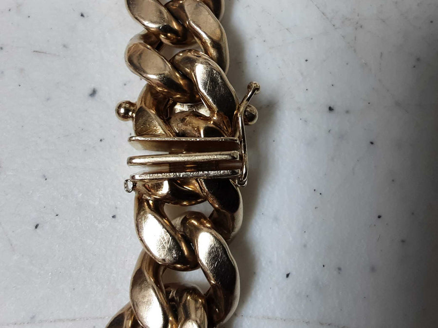 Cuban Link Bracelet - Yellow Gold 10k (.417) 23.6 grams 8 inch