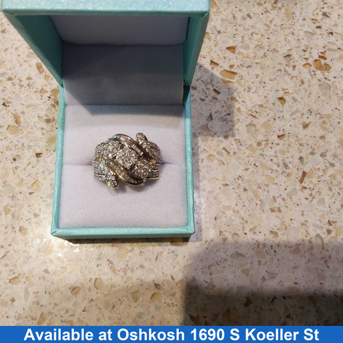 Women's Ring - Yellow Gold 10k (.417) 6.4 grams Size 6