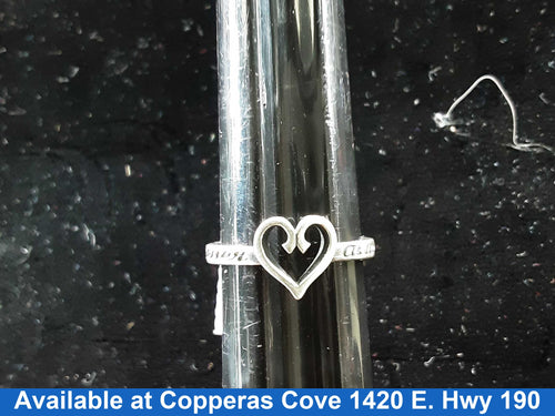 Women's Ring - Silver 2.8 grams Size 7