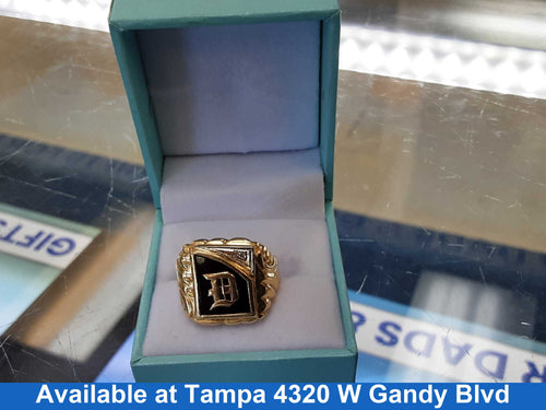 Men's Ring - Yellow Gold 14k (.585) 8 grams Size 9