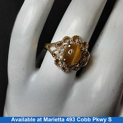 Women's Ring - Yellow Gold 10k (.417) 2.2 grams Size 5.5