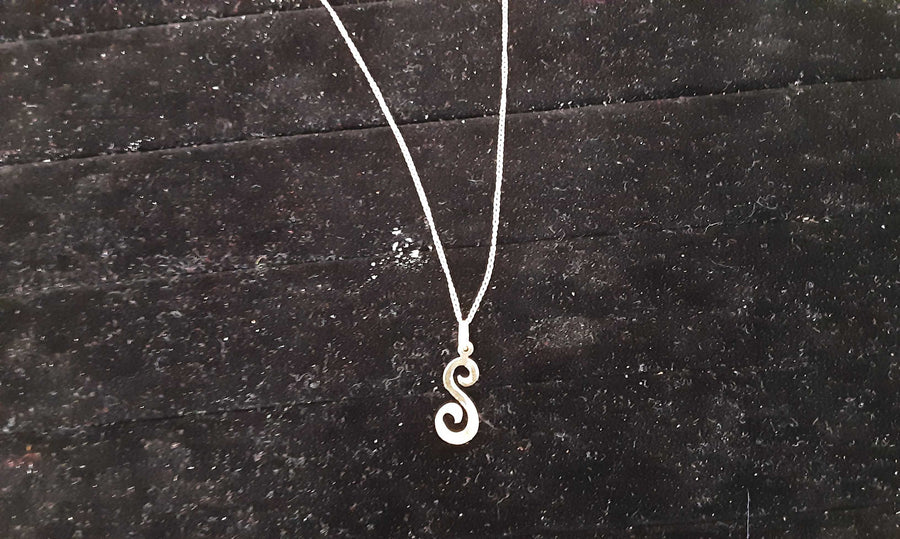 Herringbone Chain - Yellow Gold 10k (.417) 1.1 grams 18 inch