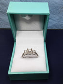 Women's Ring - White Gold 14k (.585) 4 grams Size 8