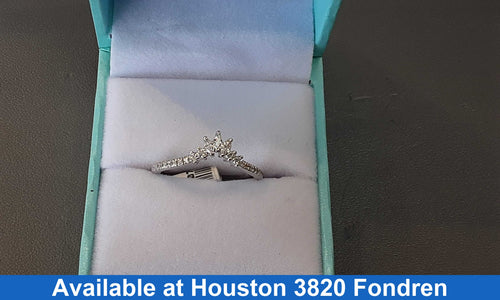 Women's Ring - White Gold 14k (.585) 2.2 grams Size 7.5
