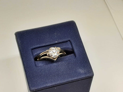 Yellow Gold 14k (.585) 5.5 grams Size 8