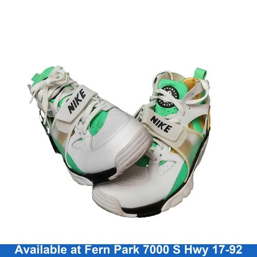 Nike 679083-108 Green
