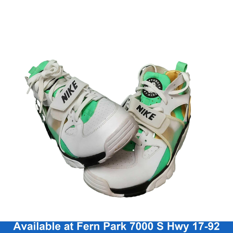 Nike 679083-108 Green