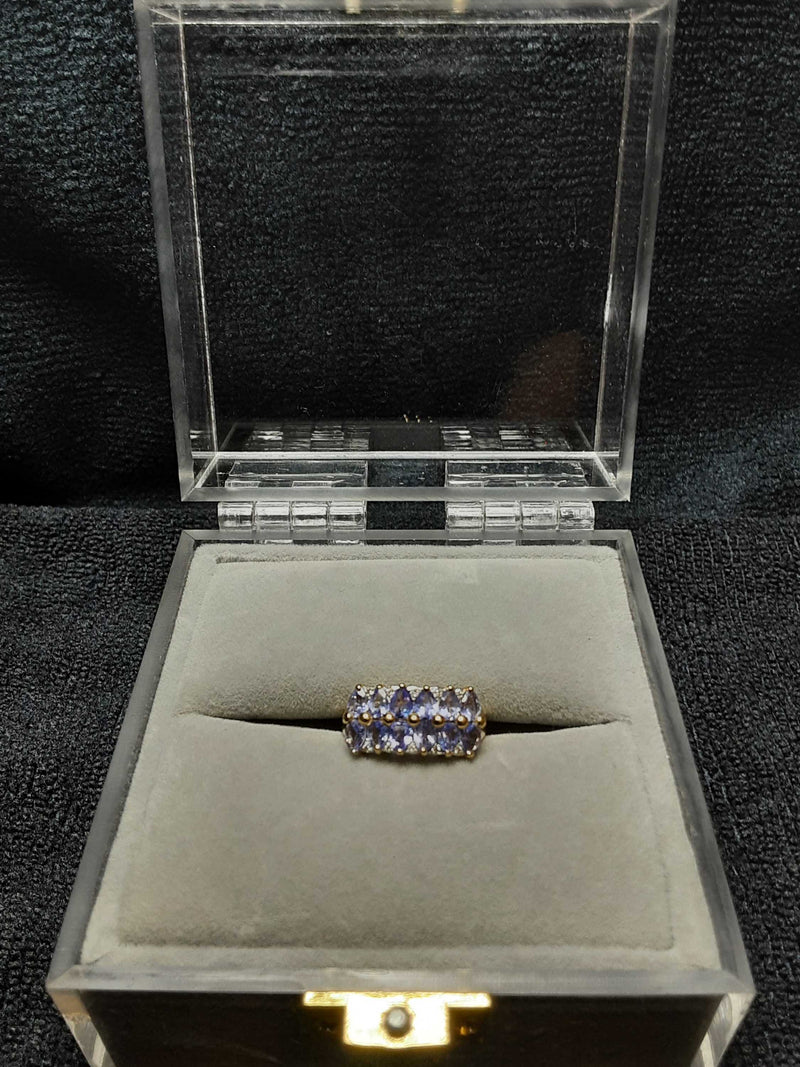 14k Yellow Gold Ring With Light Purple Gem Stones