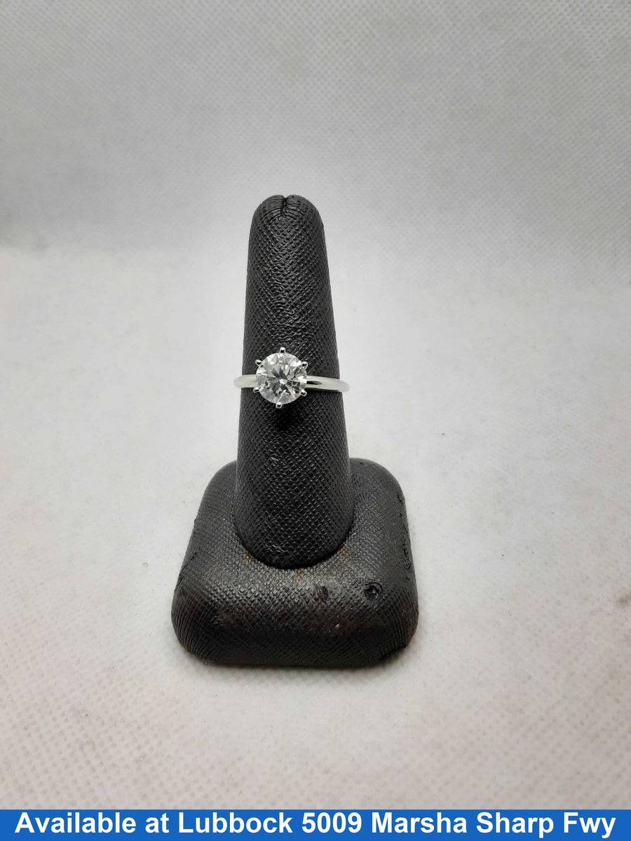 Women's Ring - Solitaire - White Gold 14k (.585) 2.9 grams Size 8.5
