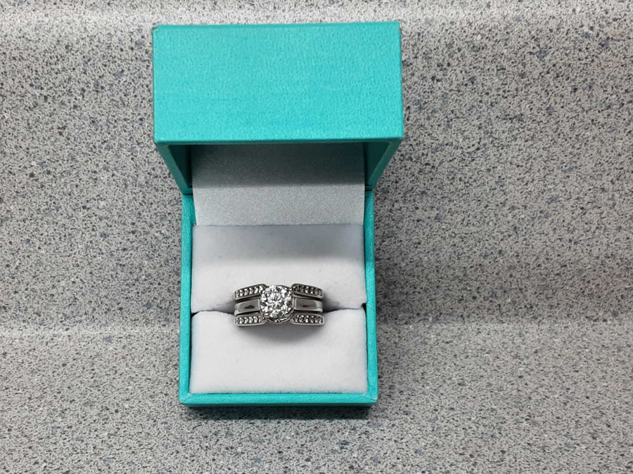 Ring - Engagement Set - White Gold 18k (.750) 12 grams Size 7.5