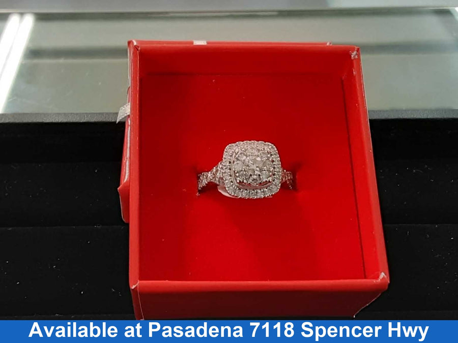 Ring - Wedding Set - White Gold 10k (.417) 3.6 grams Size 20