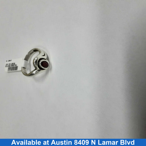 Women's Ring - Silver 3.8 grams Size 6.5