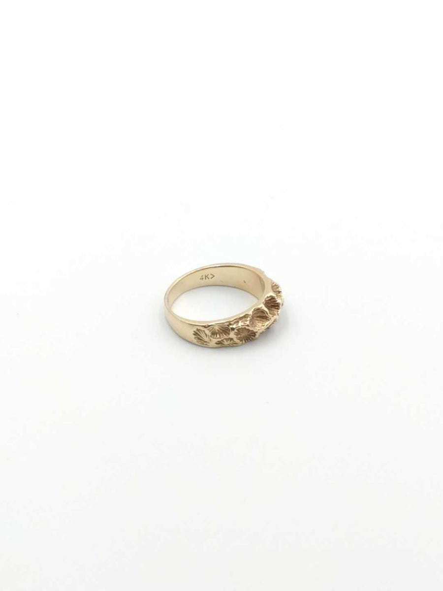Men's Ring - Yellow Gold 14k (.585) 6.6 grams Size 7.5