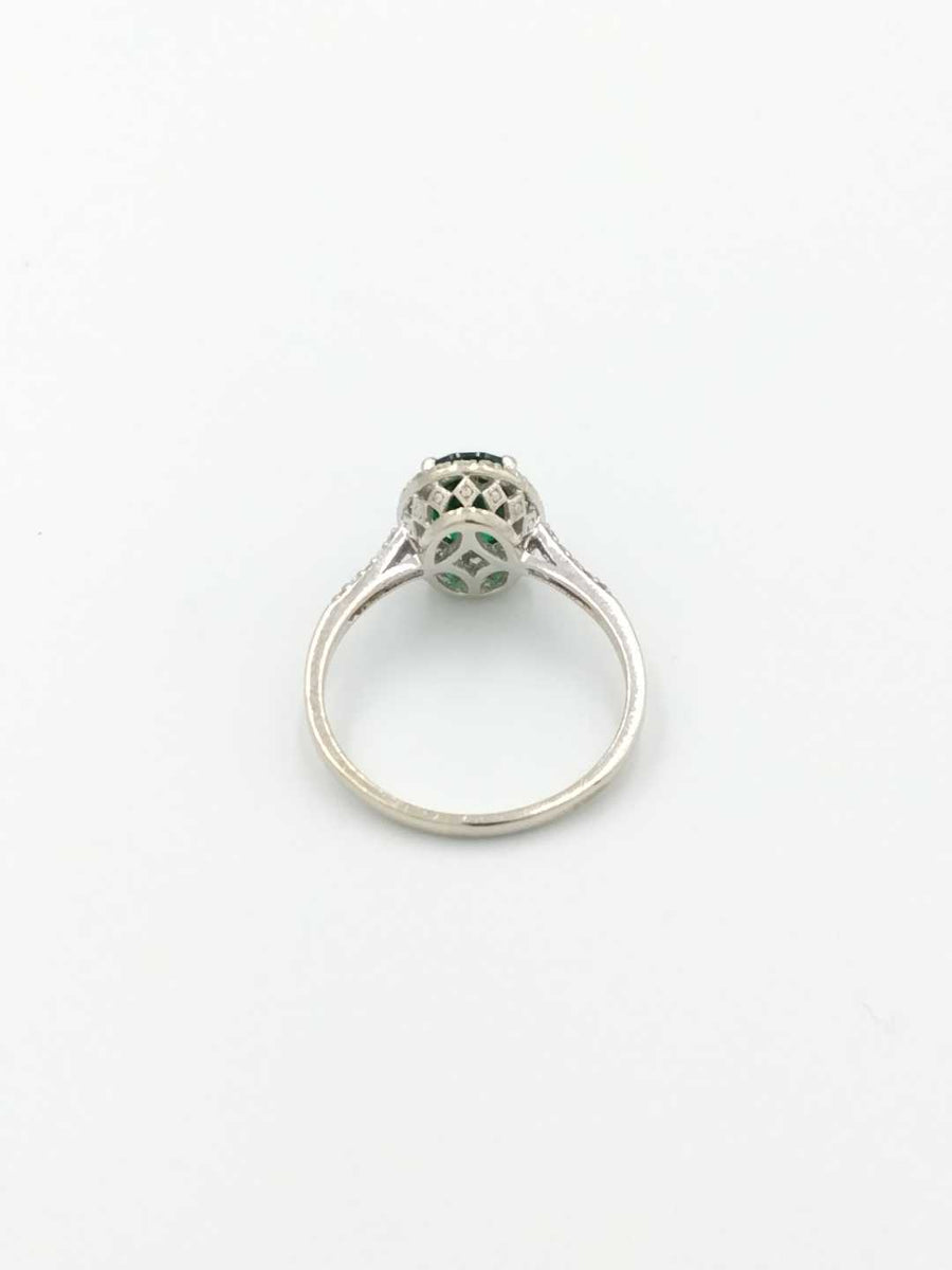 Women's Ring - White Gold 10k (.417) 2.7 grams Size 9.5