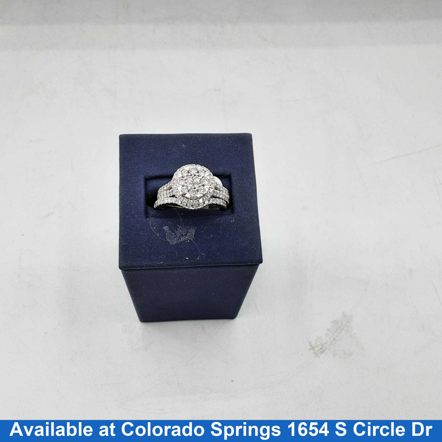 Ring - Wedding Set - White Gold 10k (.417) 7 grams Size 7