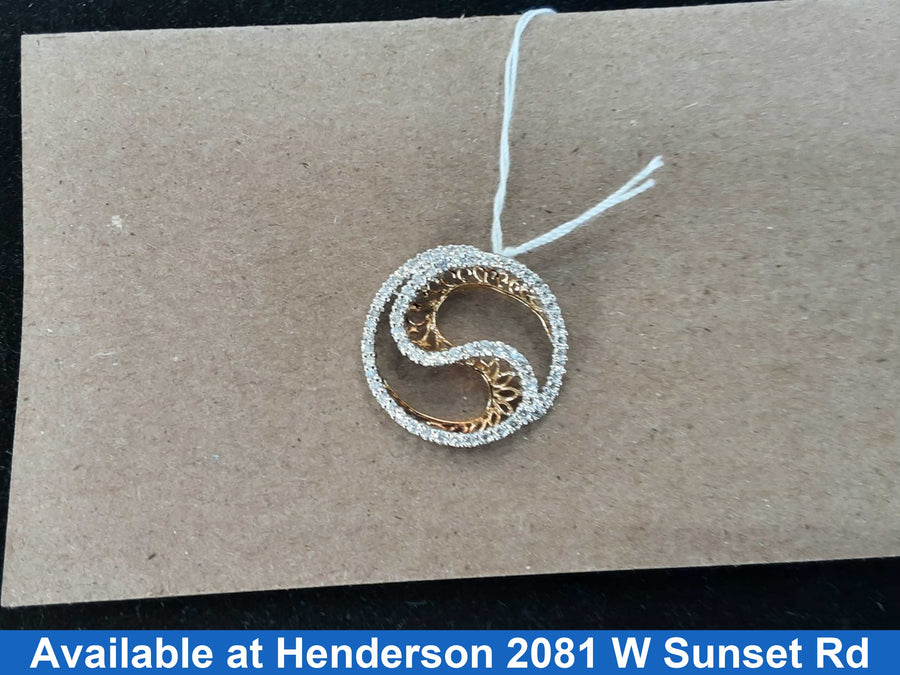 Diamond Pendant - Yellow Gold 18k (.750) 4.5 grams
