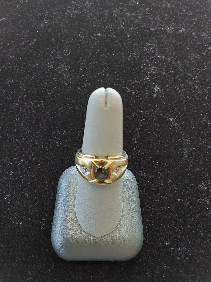 Men's Ring - Yellow Gold 10k (.417) 4.3 grams Size 7