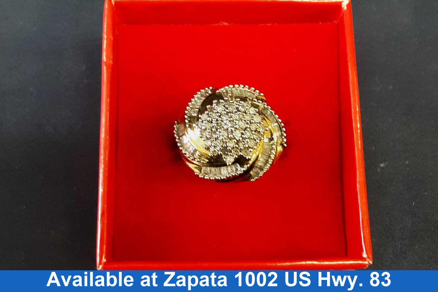 Women's Ring - Silver 7.7 grams Size 8.5