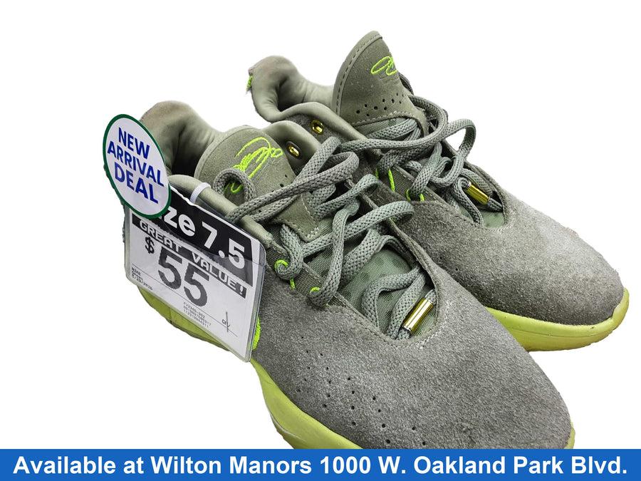 Nike Fv2345-302 Green
