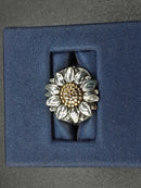 Women's Ring - Silver 6 grams Size 8.5