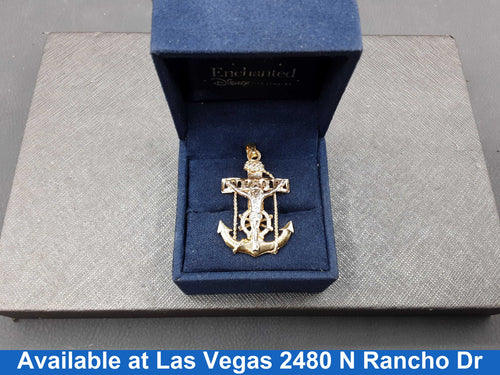 Religious Pendant - Yellow Gold 10k (.417) 4.8 grams