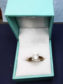 Women's Ring - Solitaire - Yellow Gold 10k (.417) 2.7 grams Size 8