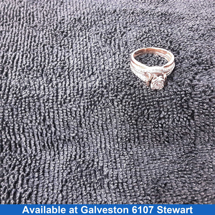 Women's Ring - Anniversary - White Gold 14k (.585) 3.8 grams Size 6