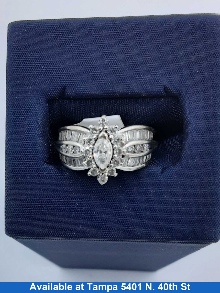 Women's Ring - White Gold 10k (.417) 4.4 grams Size 6