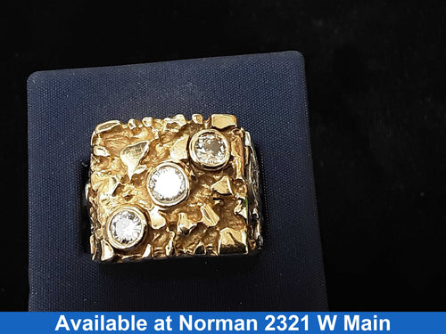 Men's Ring - Yellow Gold 14k (.585) 16.9 grams Size 10.5