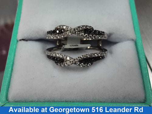 Women's Ring - White Gold 14k (.585) 5.9 grams Size 7.5