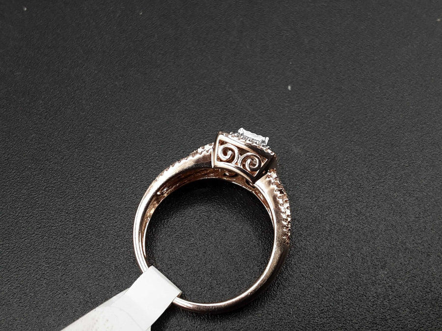 Women's Ring - Rose Gold 10k (.417) 3.1 grams Size 7