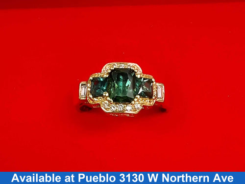 Women's Ring - Yellow Gold 18k (.750) 5.3 grams Size 9