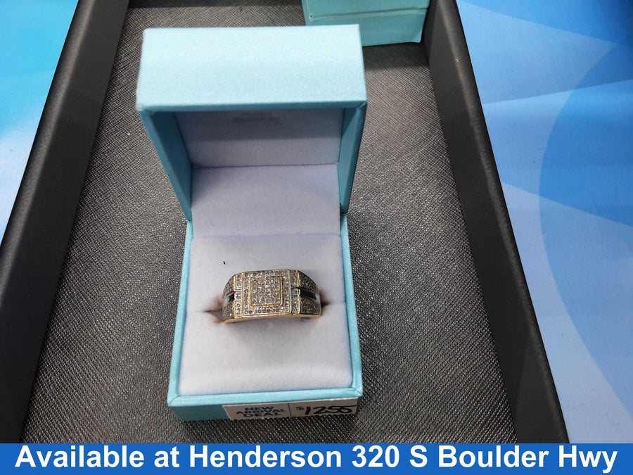 Men's Ring - Yellow Gold 10k (.417) 8.4 grams Size 6.5