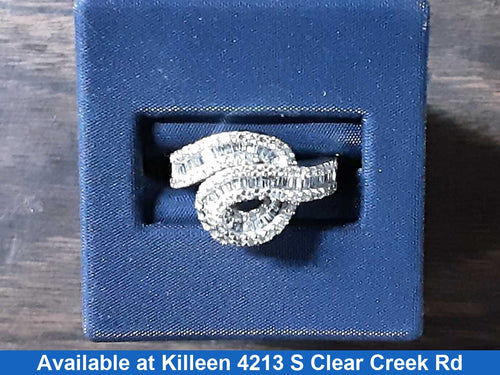 Women's Ring - Yellow Gold 14k (.585) 6.2 grams Size 7